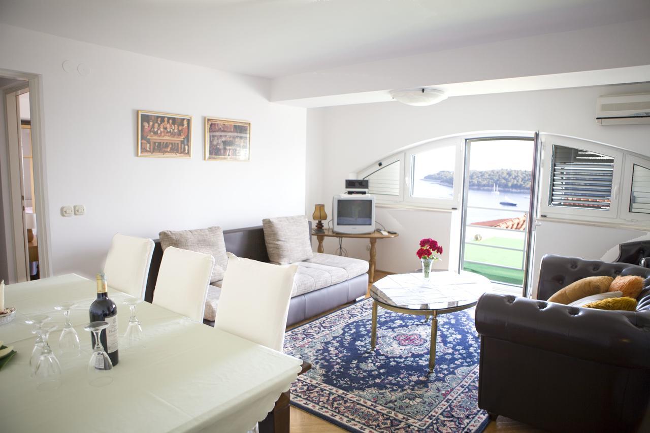 Apartment Dove With Sea View And Free Parking Dubrovnik Exteriör bild