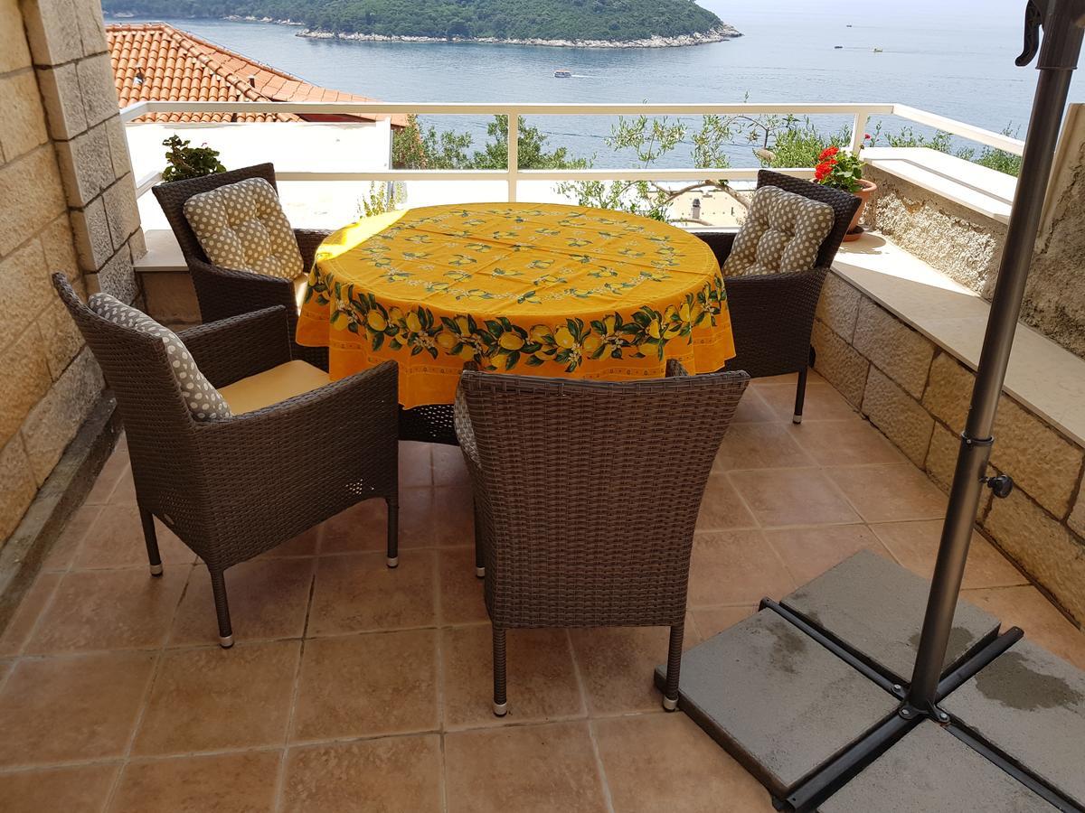Apartment Dove With Sea View And Free Parking Dubrovnik Exteriör bild
